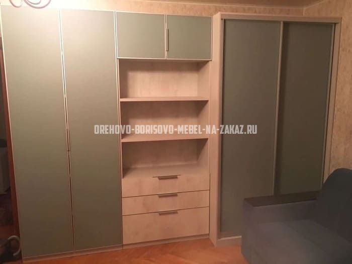 Гардеробные комнаты на заказ в Орехово-Борисово
